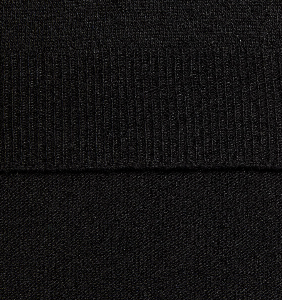 Κασκόλ μαύρο από πλεκτό ύφασμα - null - Μαυρο | Sisley image number 2